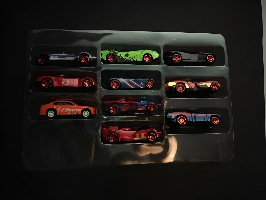 Hot Wheels Marvel Avengers Alloy Car Set β 1:42 Scale (Pack of 10)